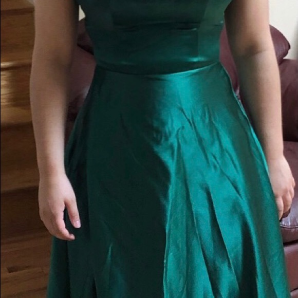 Prom/ Special Occasion Dress - Picture 3 of 3
